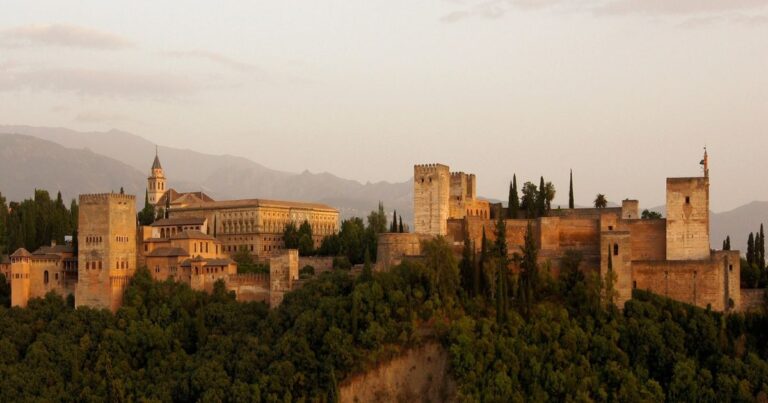 La Alhambra de Granada, en España