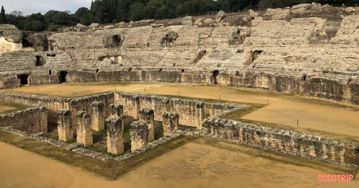 El anfiteatro de Itálica en Sevilla, España