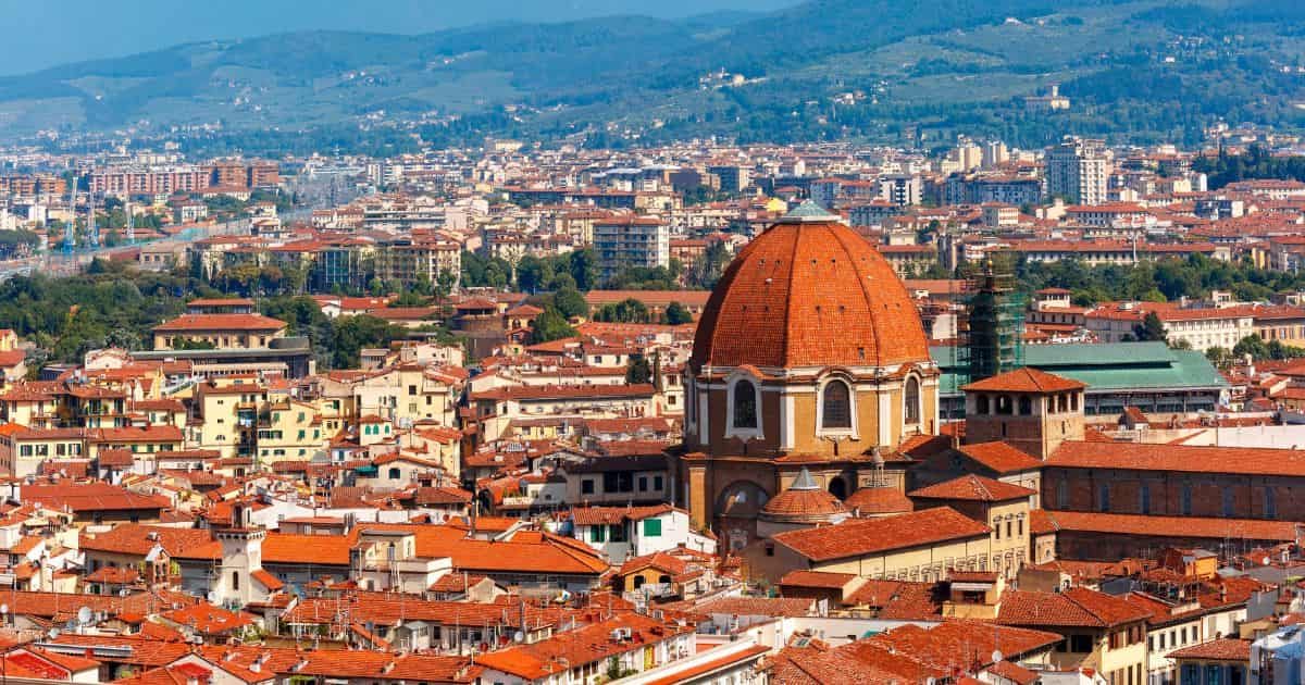 La basílica de San Lorenzo, capilla de los Médici en Florencia, Italia