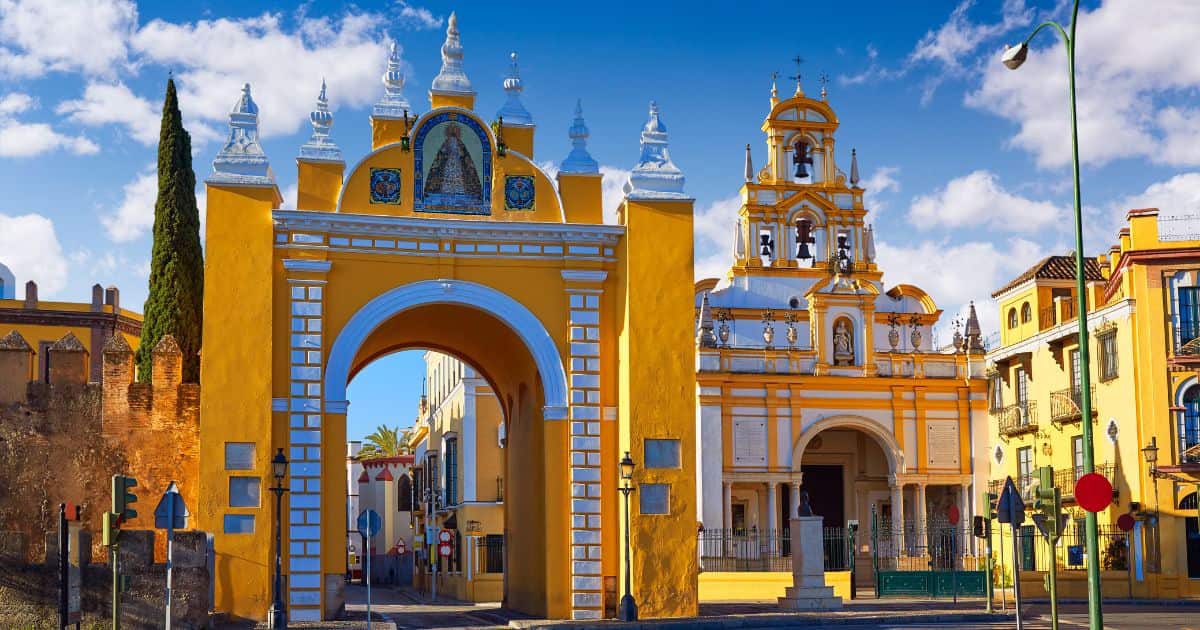 La basílica de la Macarena en Sevilla, España